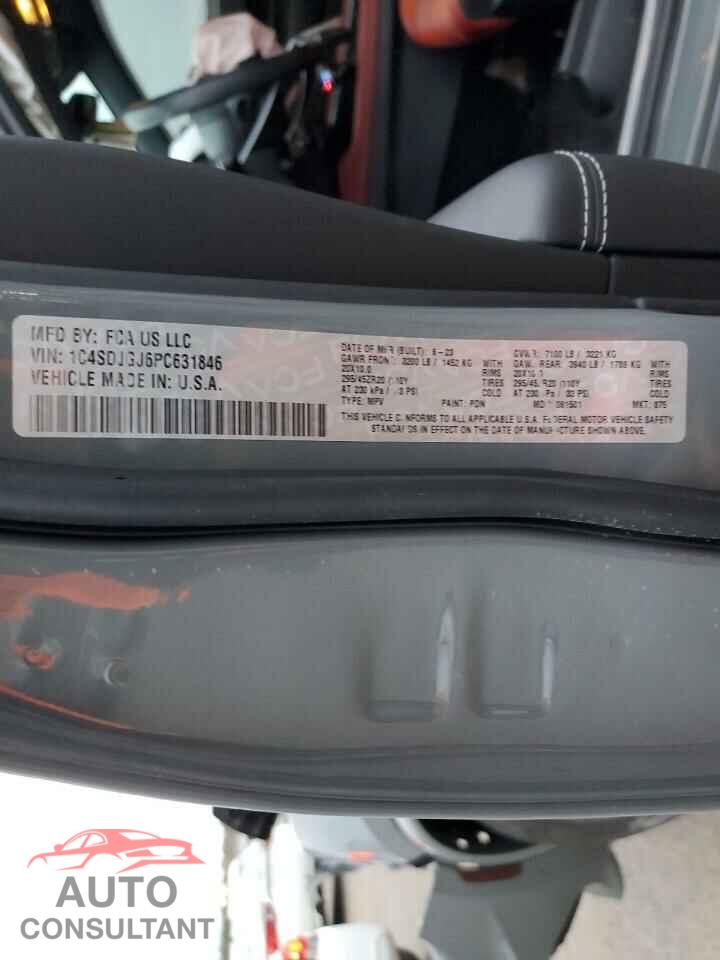 DODGE DURANGO 2023 - 1C4SDJGJ6PC631846
