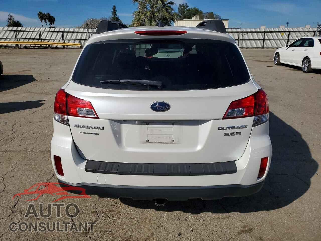 SUBARU OUTBACK 2013 - 4S4BRDSC2D2282497