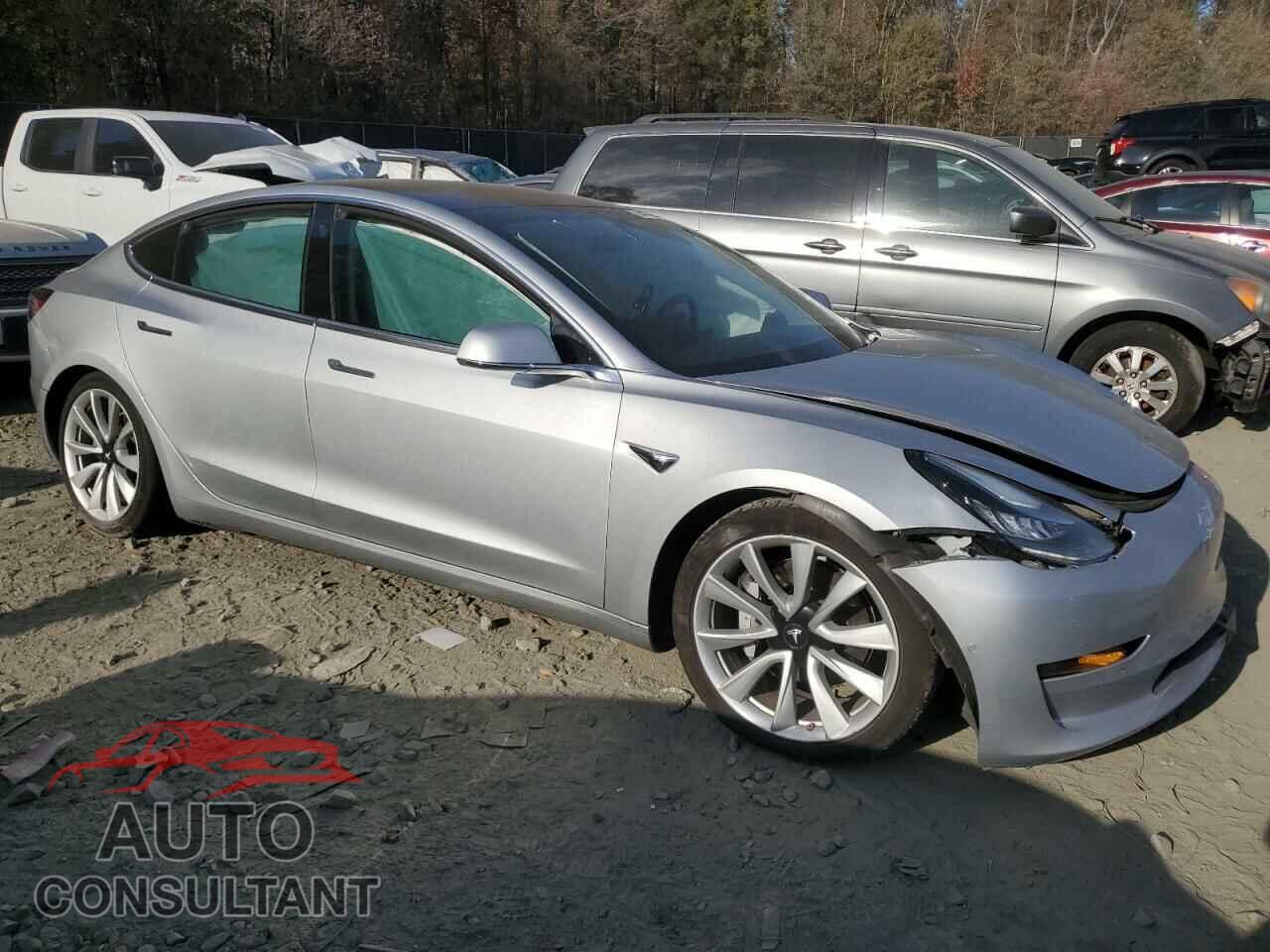 TESLA MODEL 3 2018 - 5YJ3E1EB6JF116899