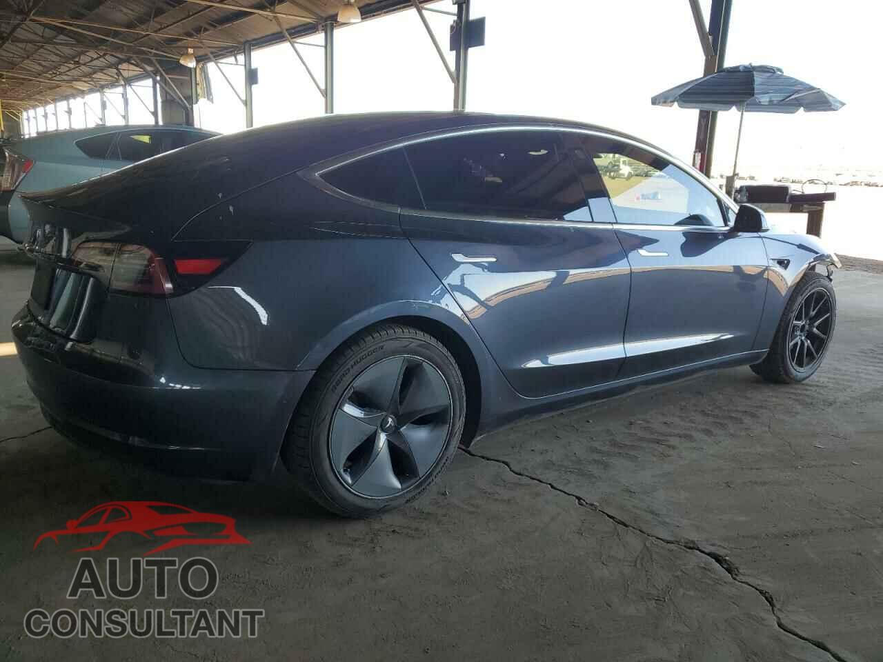 TESLA MODEL 3 2020 - 5YJ3E1EA7LF743542