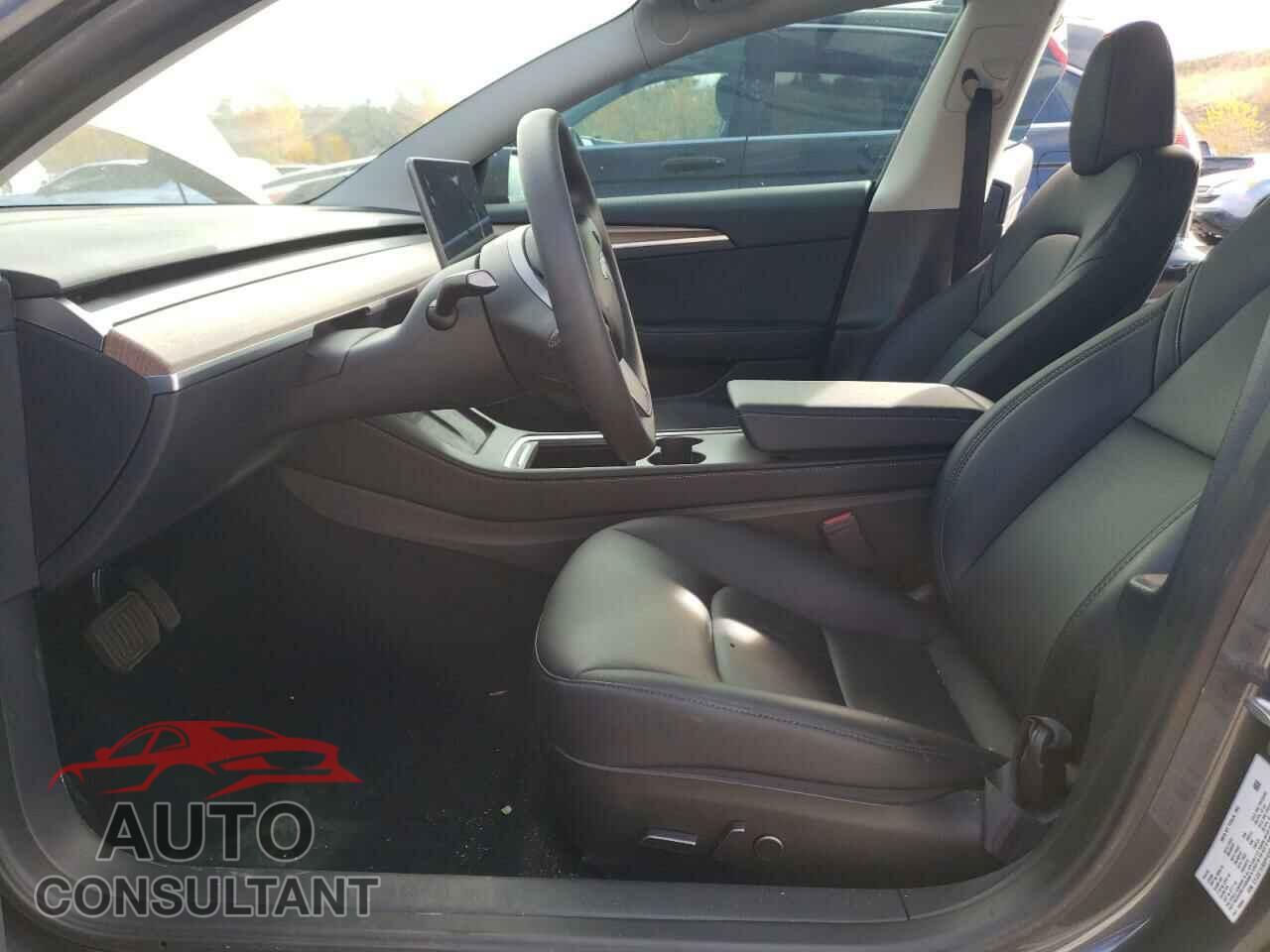 TESLA MODEL 3 2023 - 5YJ3E1EB5PF636231