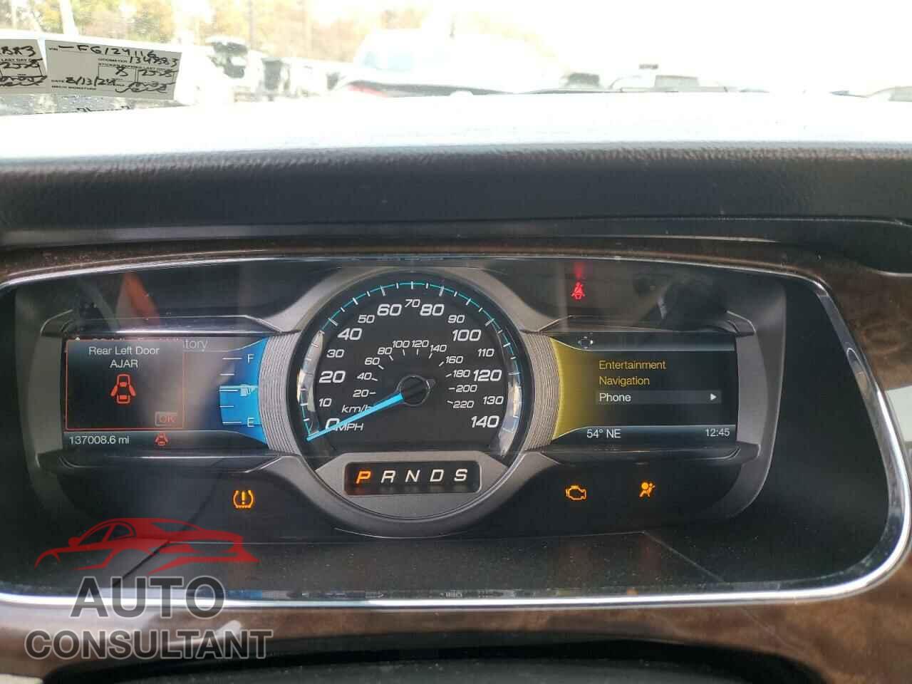FORD TAURUS 2015 - 1FAHP2F85FG124116