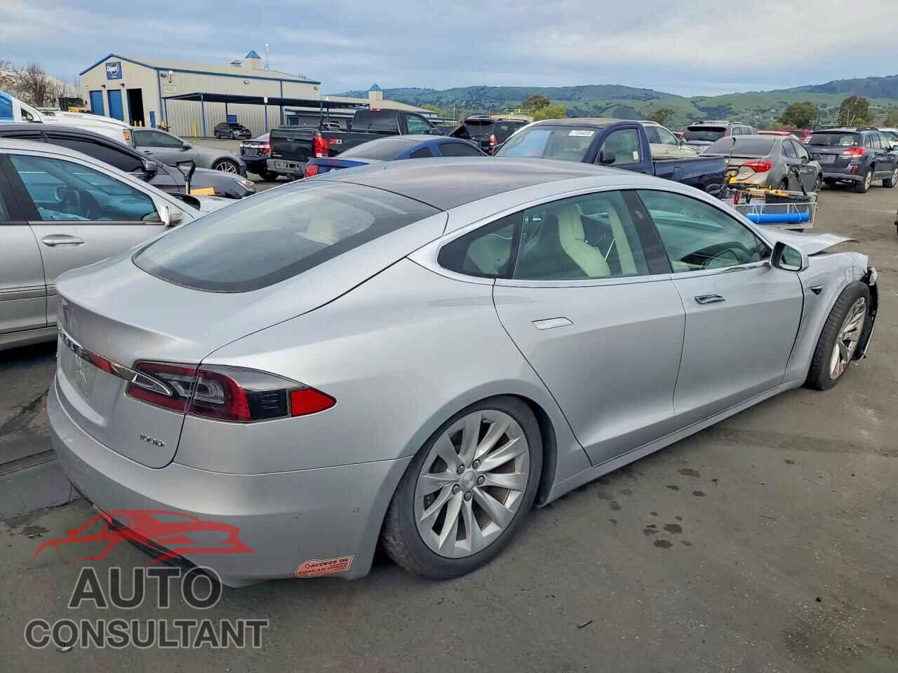 TESLA MODEL S 2018 - 5YJSA1E24JF246333