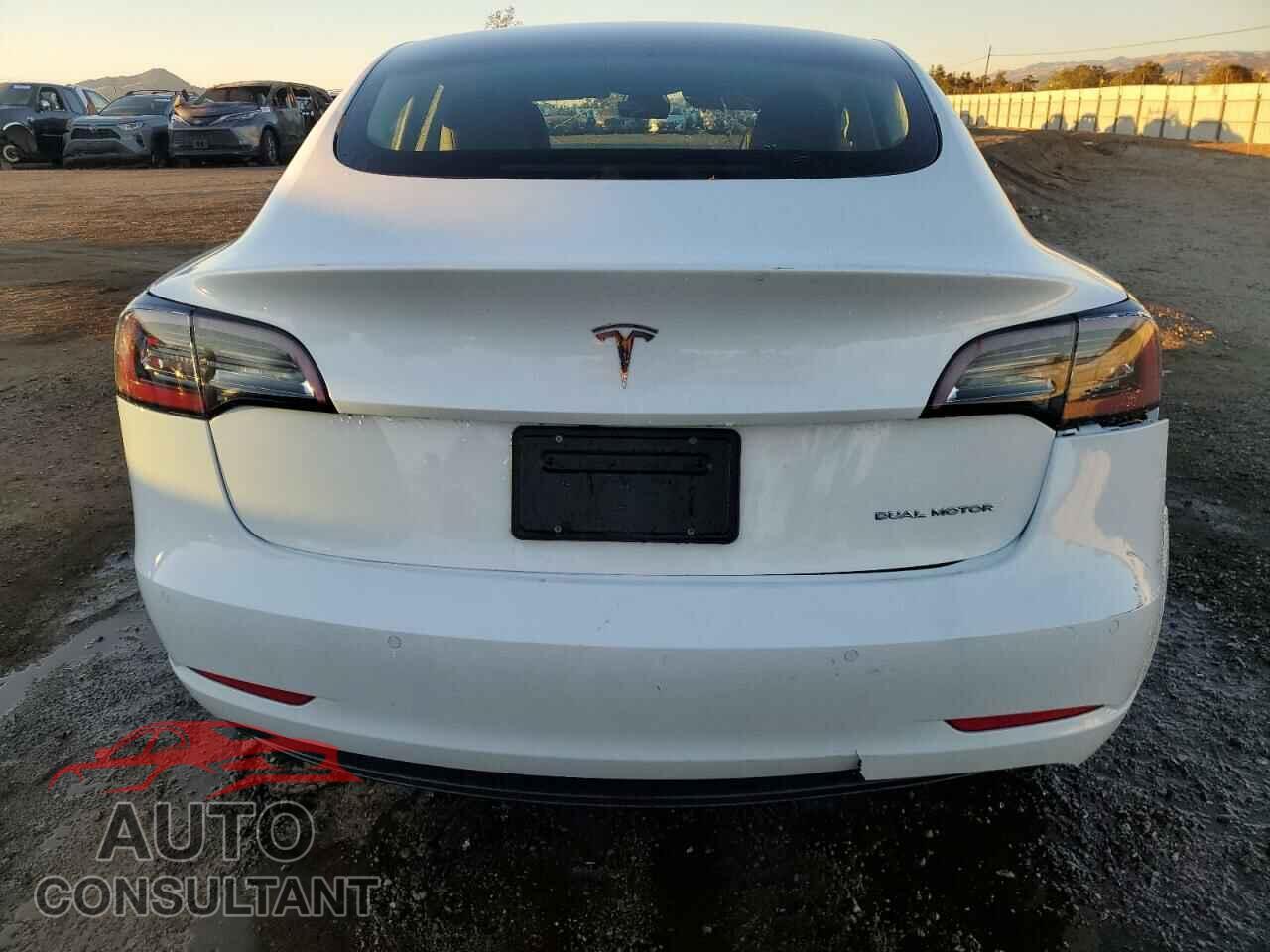 TESLA MODEL 3 2022 - 5YJ3E1EB5NF201769
