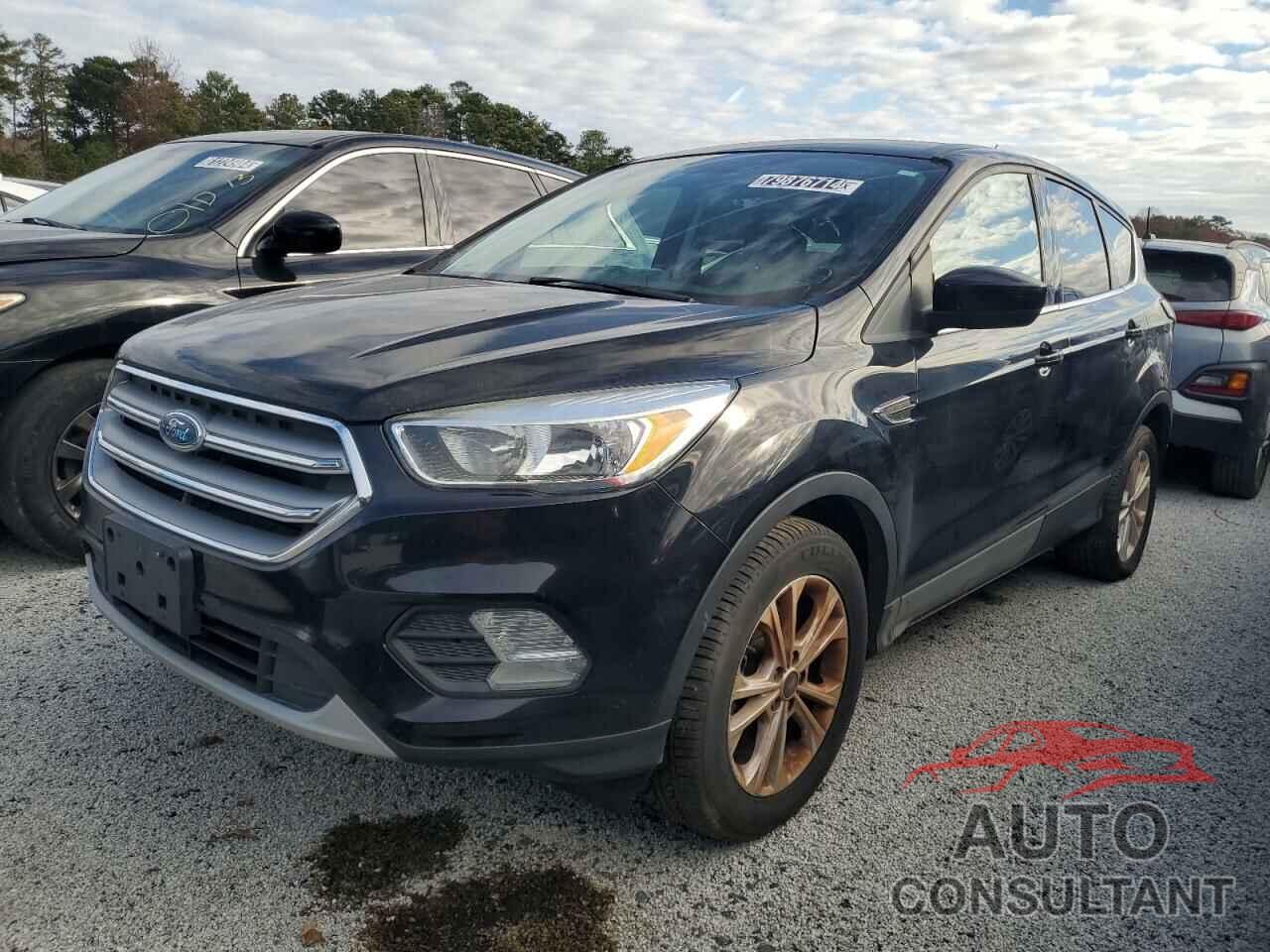 FORD ESCAPE 2017 - 1FMCU0GD0HUE89879
