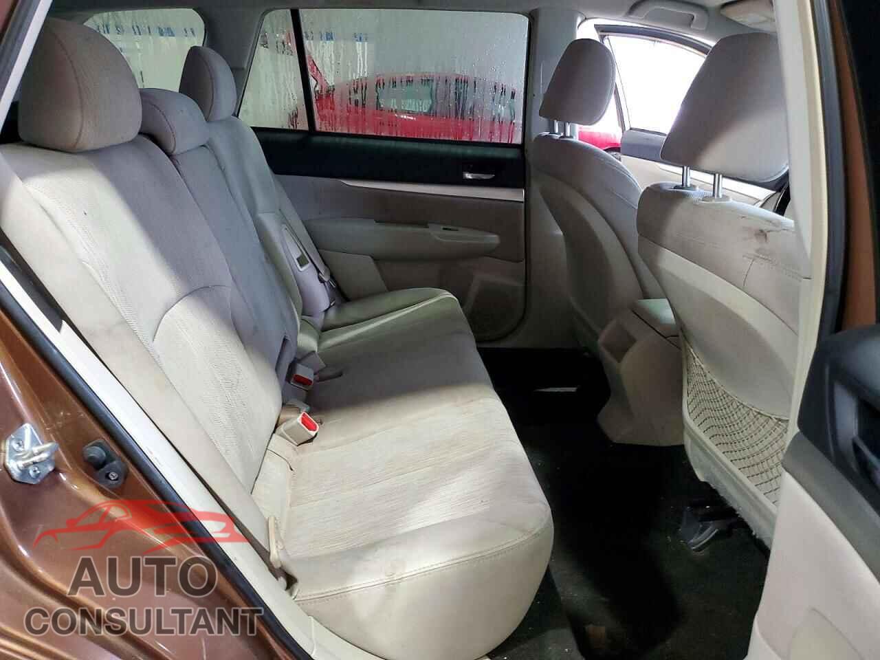 SUBARU OUTBACK 2013 - 4S4BRBCC2D3237816