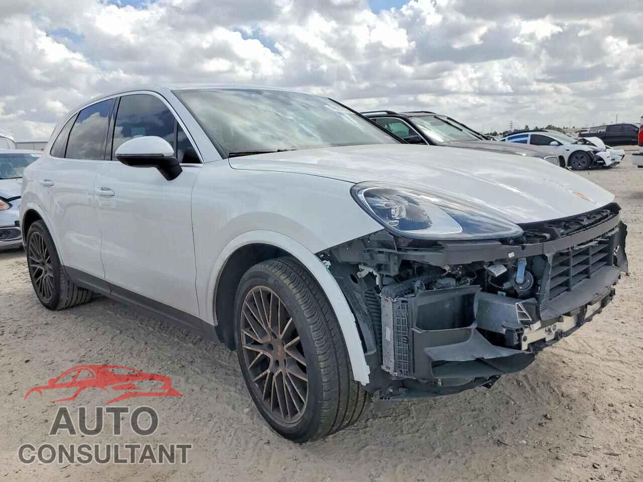 PORSCHE CAYENNE 2023 - WP1AA2AY6PDA06517
