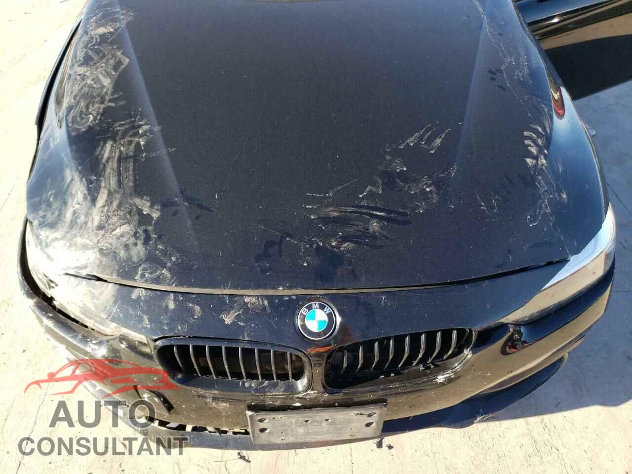 BMW 3 SERIES 2017 - WBA8A9C52HK619983