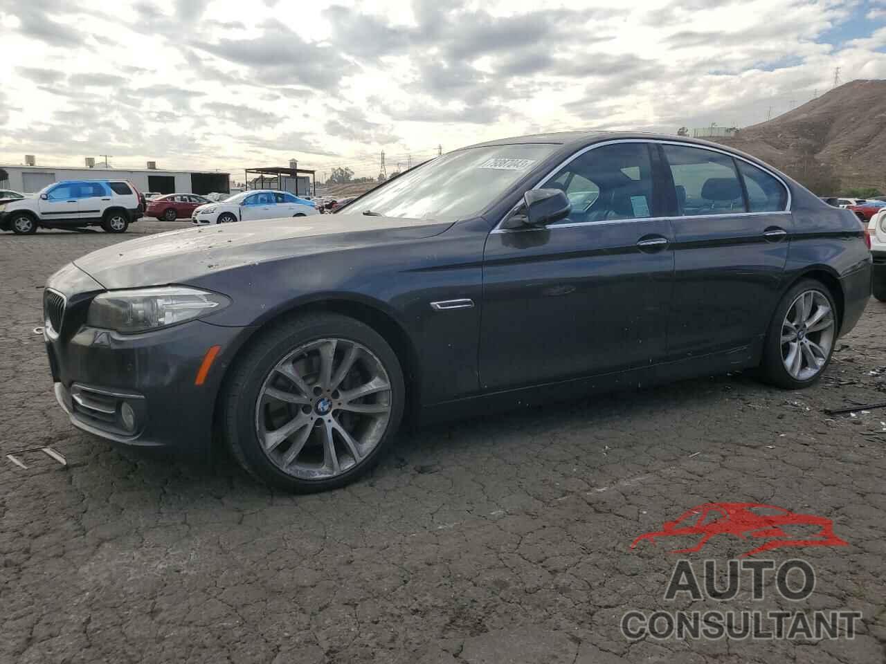 BMW 5 SERIES 2015 - WBA5B1C58FD922267