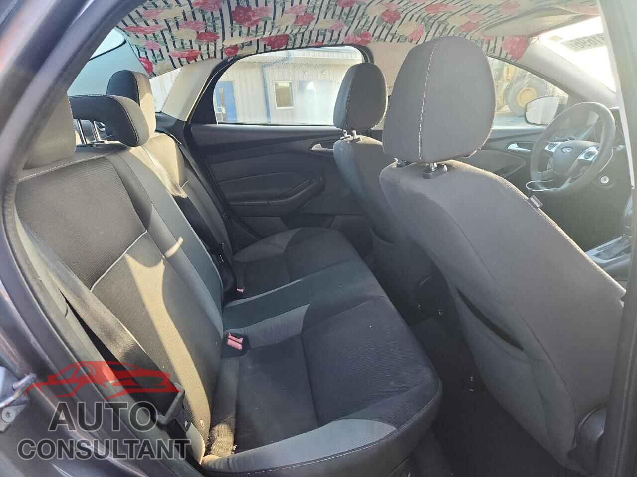 FORD FOCUS 2013 - 1FADP3F26DL209079