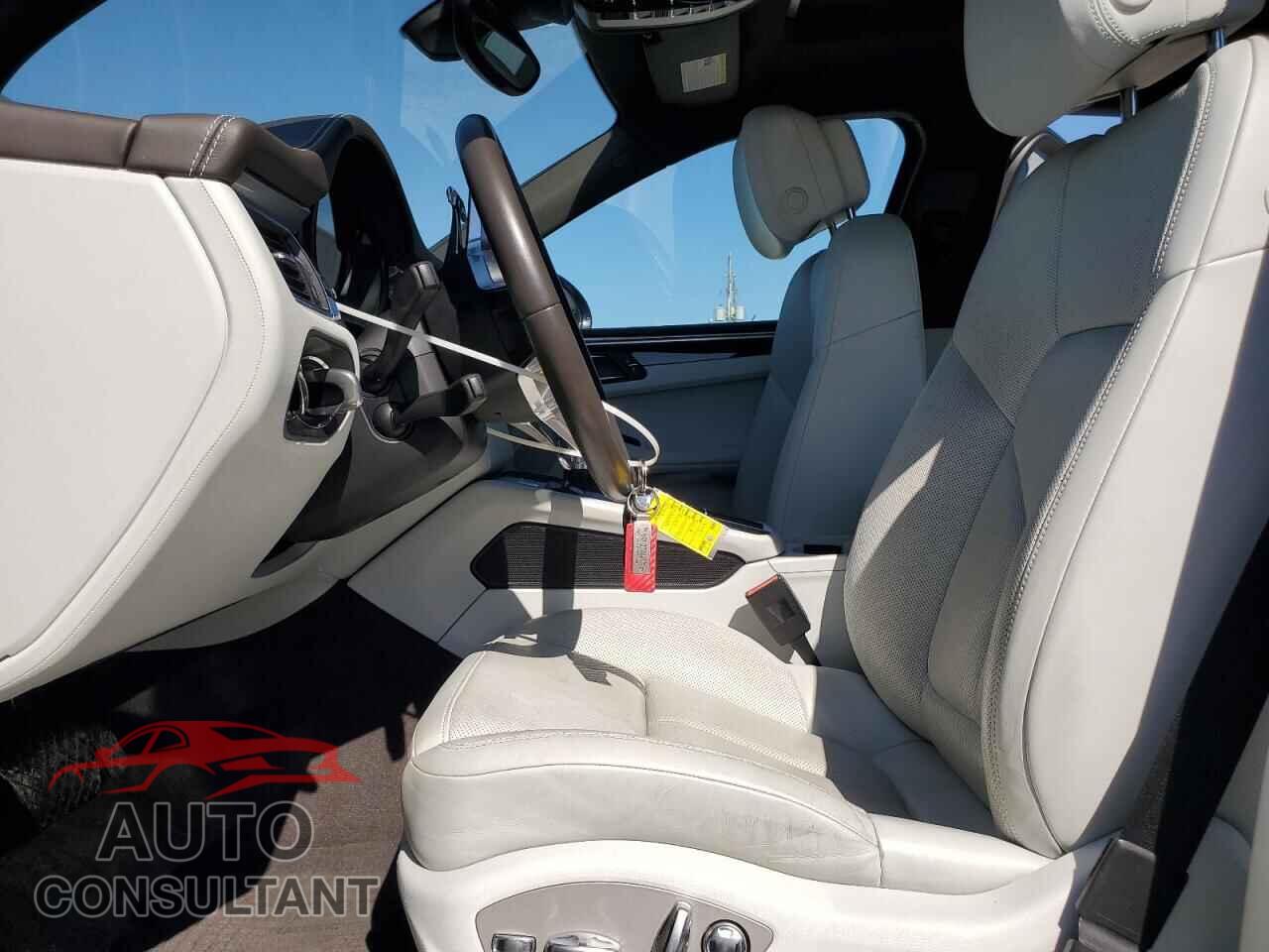 PORSCHE MACAN 2018 - WP1AB2A59JLB34864