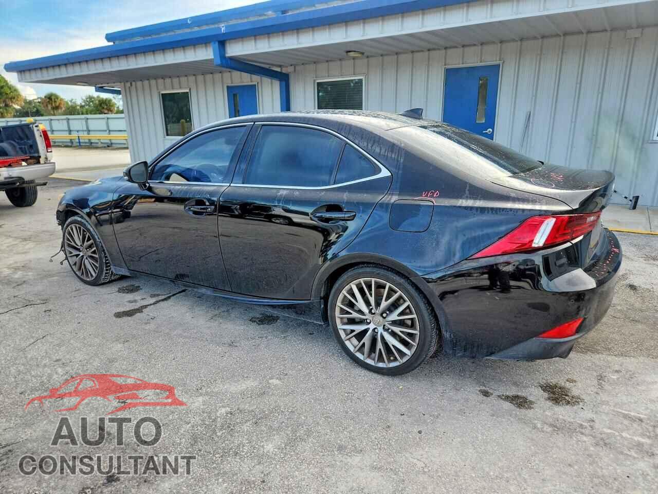 LEXUS IS 2016 - JTHBA1D27G5031362