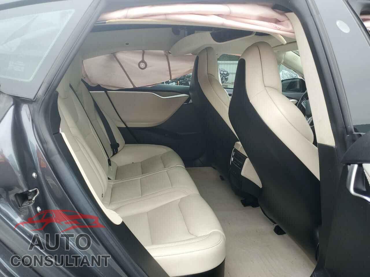TESLA MODEL S 2017 - 5YJSA1E15HF225251