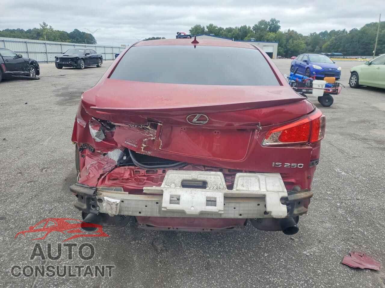LEXUS IS 2011 - JTHBF5C23B5136192