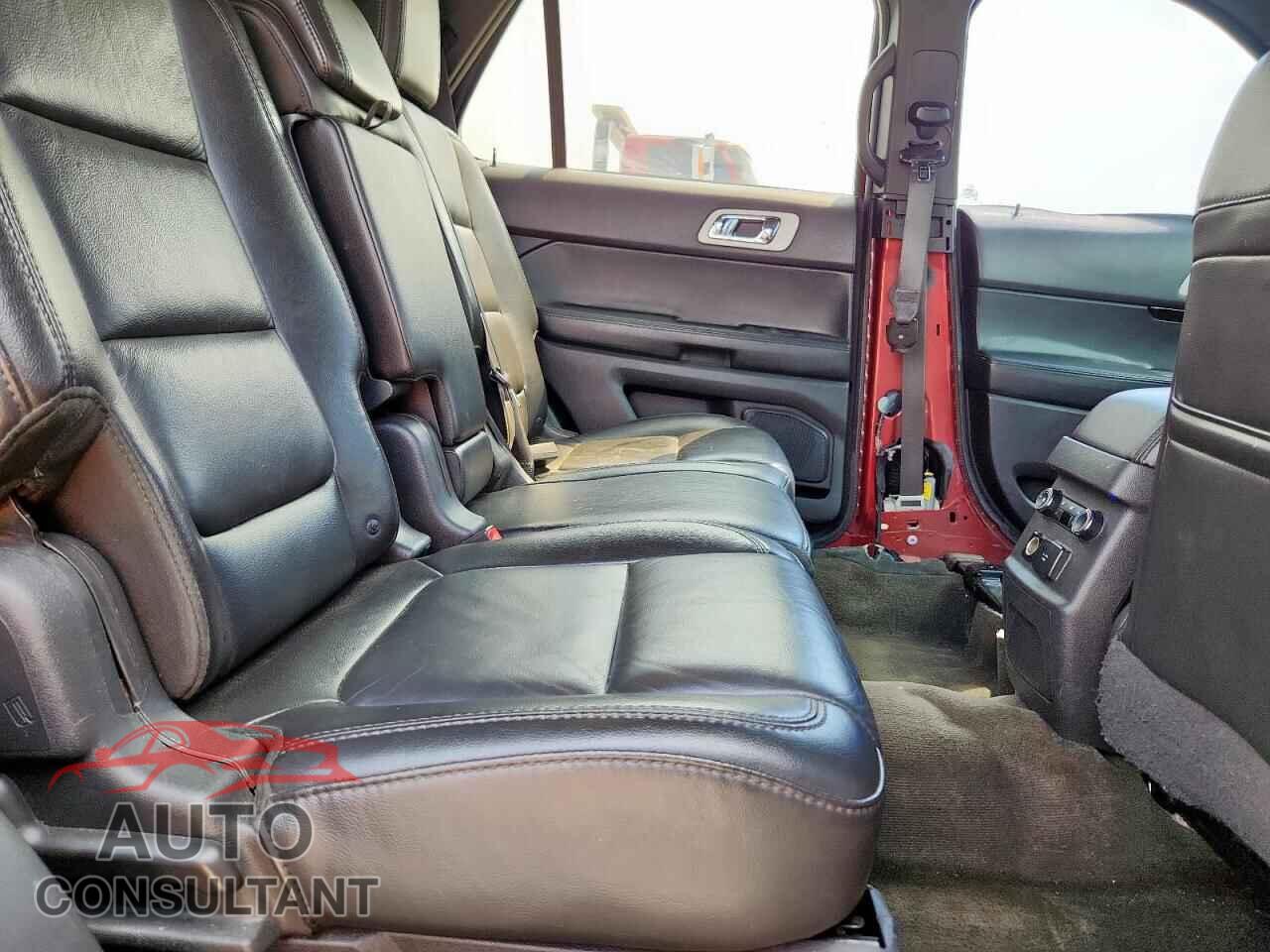 FORD EXPLORER 2015 - 1FM5K7F80FGA10285