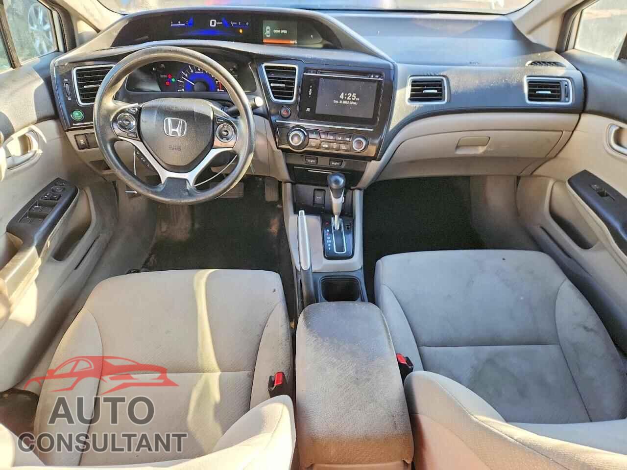 HONDA CIVIC 2013 - 2HGFB2F44DH018630