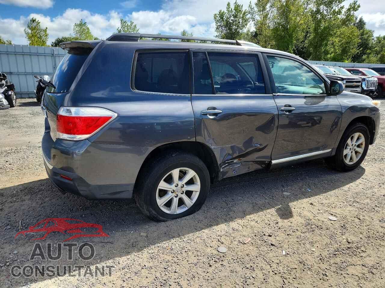 TOYOTA HIGHLANDER 2011 - 5TDBK3EH0BS048780