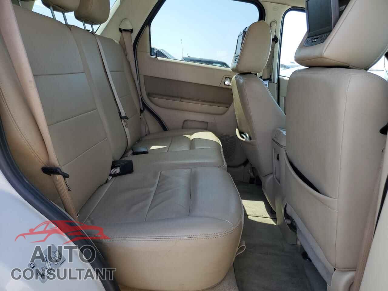 FORD ESCAPE 2010 - 1FMCU0EG5AKD40205