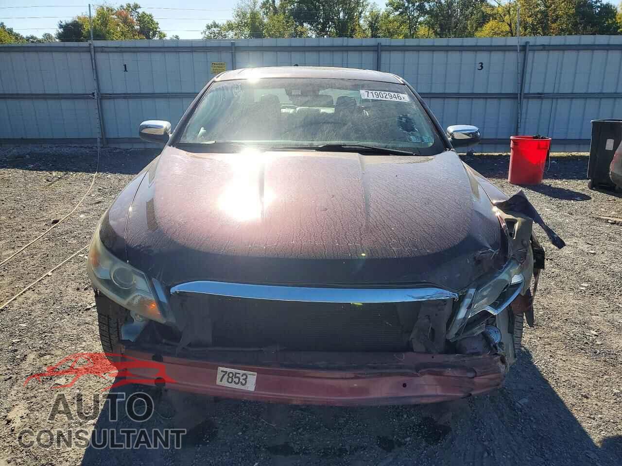 FORD TAURUS 2011 - 1FAHP2FW0BG103182