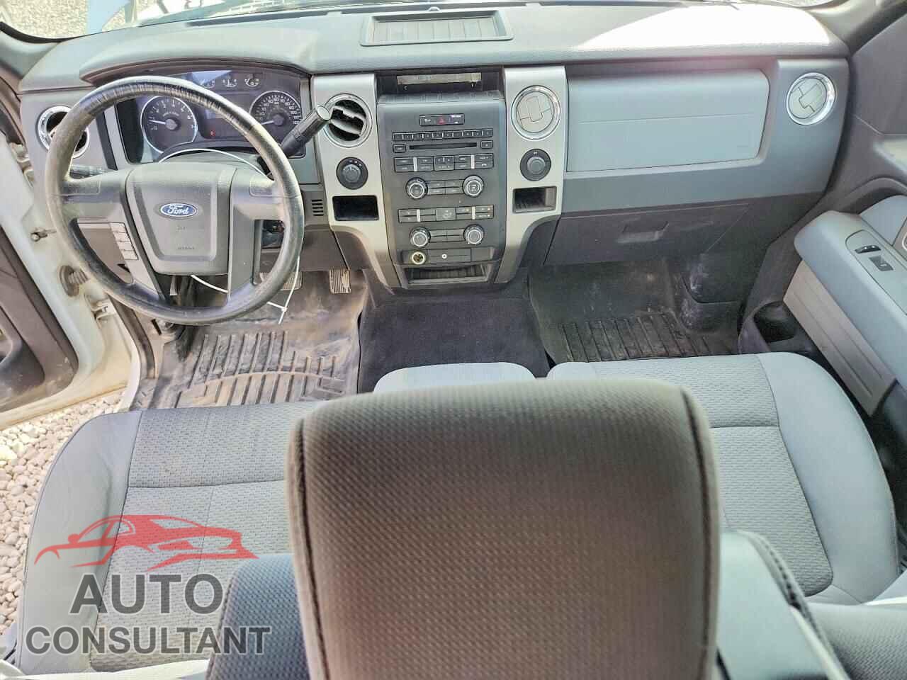 FORD F150 2011 - 1FTFW1EF9BFA27810