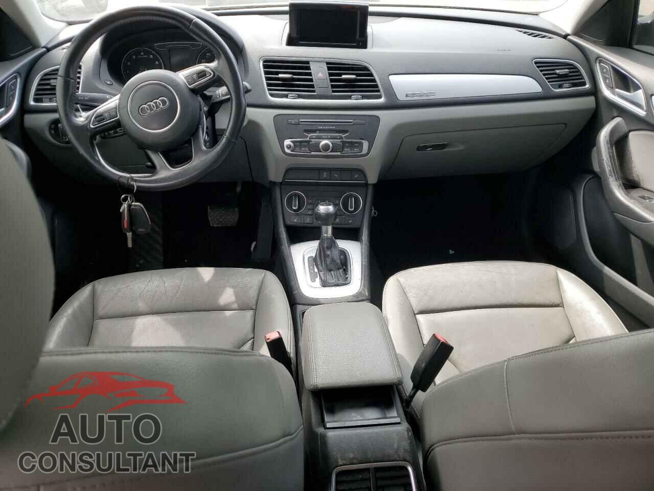 AUDI Q3 2017 - WA1ECCFS7HR013840