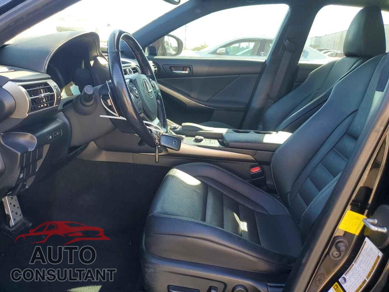 LEXUS IS 2016 - JTHCM1D28G5008751