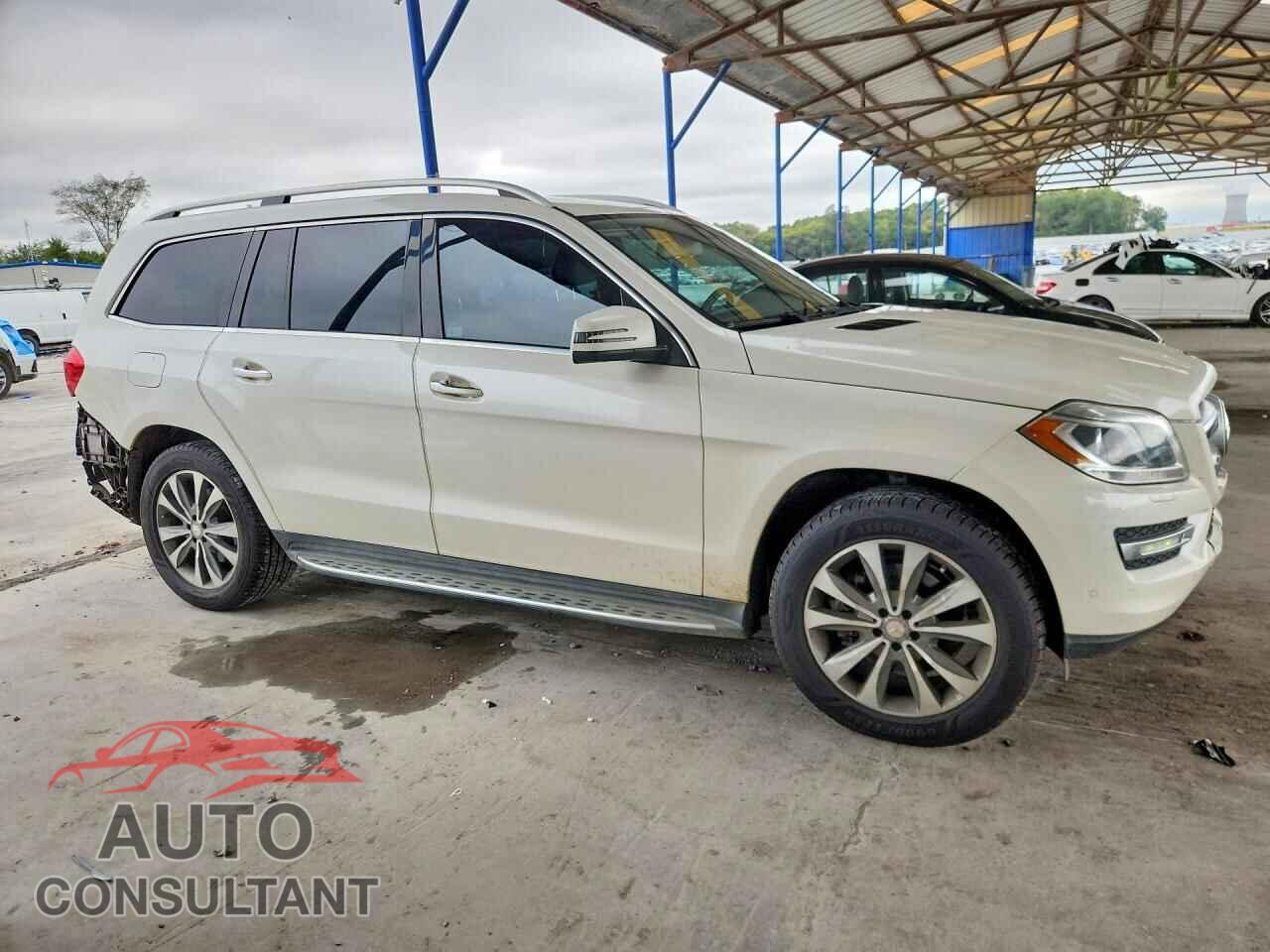 MERCEDES-BENZ GL-CLASS 2015 - 4JGDF6EE4FA507036