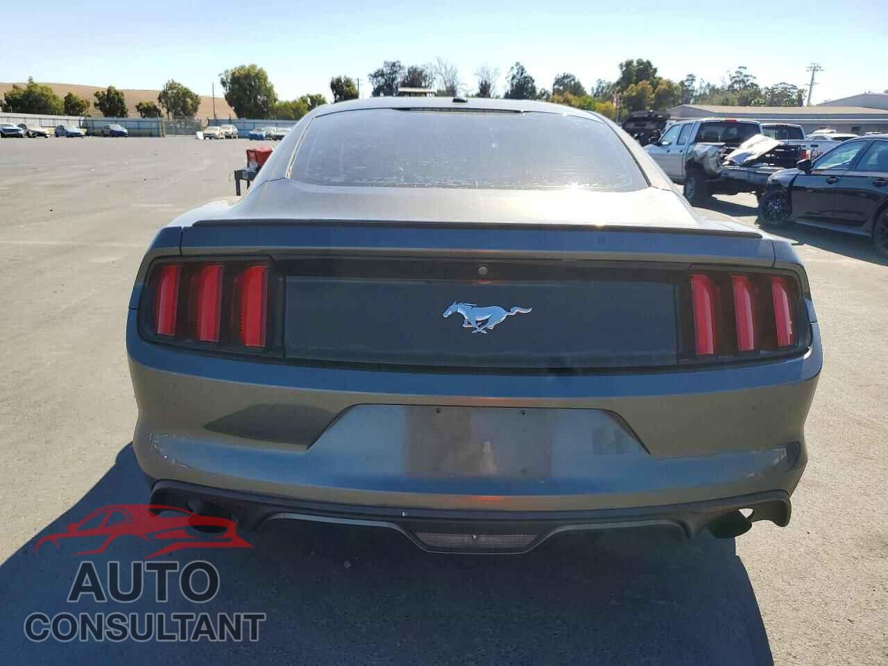 FORD MUSTANG 2016 - 1FA6P8TH2G5285048