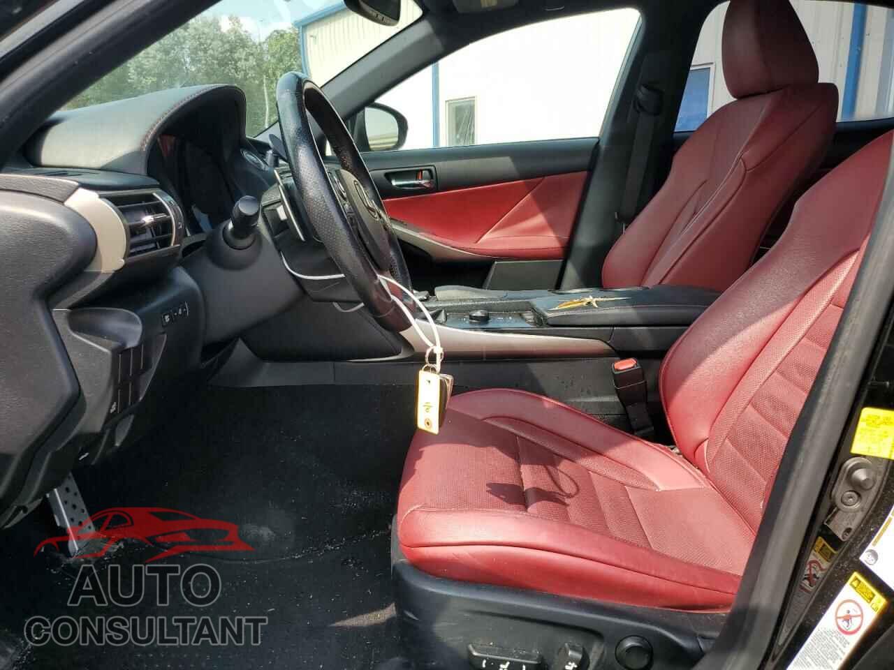 LEXUS IS 2015 - JTHCE1D24F5006720
