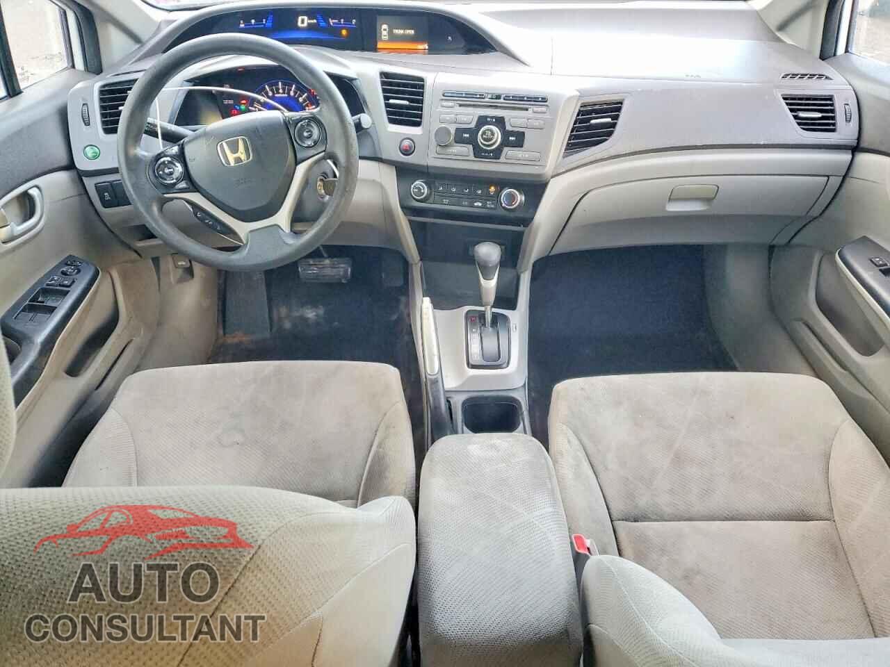 HONDA CIVIC 2012 - 2HGFB2F43CH100055