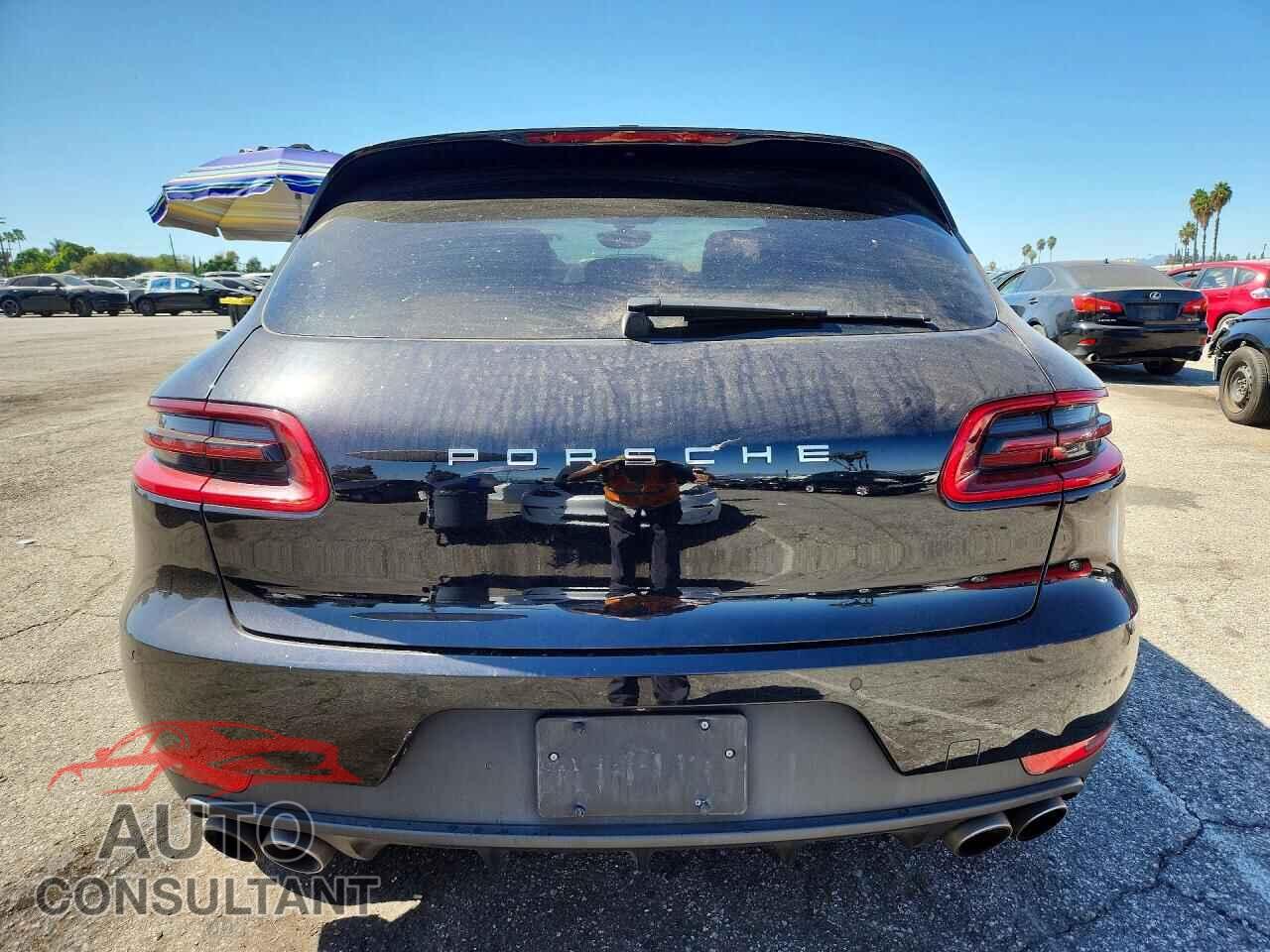 PORSCHE MACAN 2015 - WP1AB2A54FLB60571