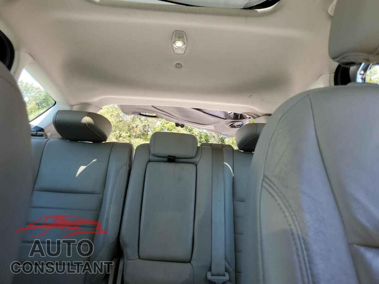 FORD CMAX 2015 - 1FADP5BU5FL104510