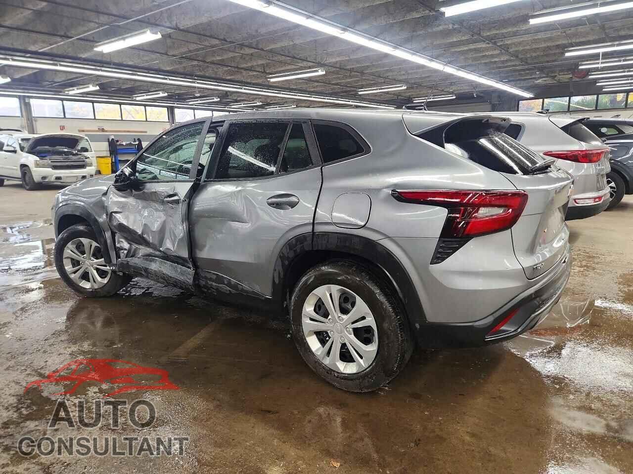 CHEVROLET TRAX 2026 - KL77LFEP7TC098443