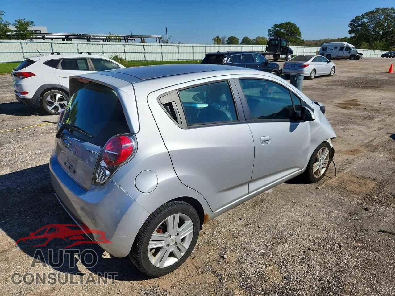 CHEVROLET SPARK 2014 - KL8CD6S96EC448564