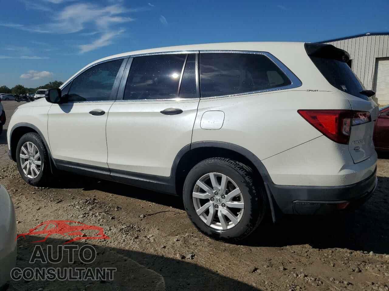 HONDA PILOT 2019 - 5FNYF5H12KB025627