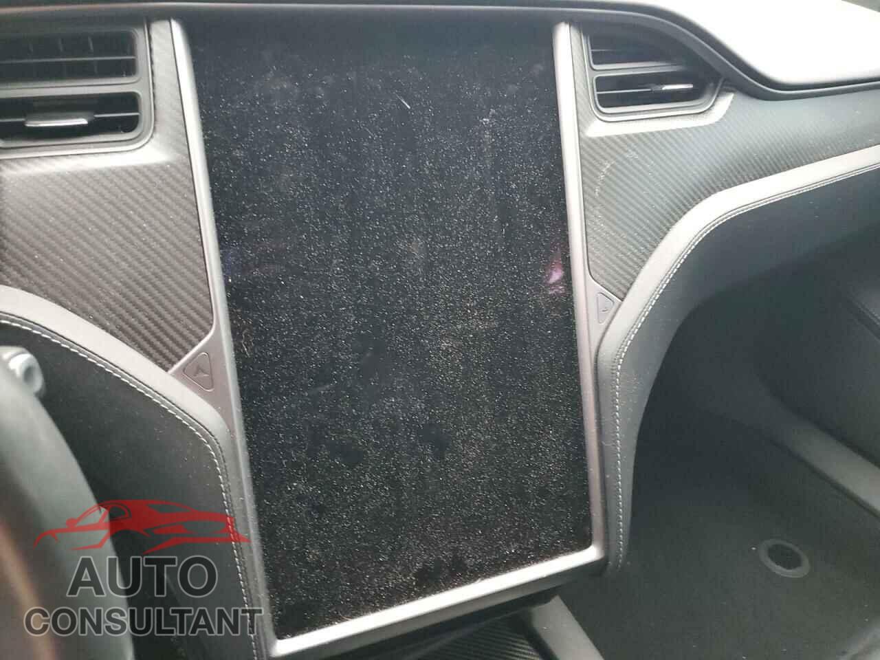 TESLA MODEL S 2020 - 5YJSA1E48LF390844