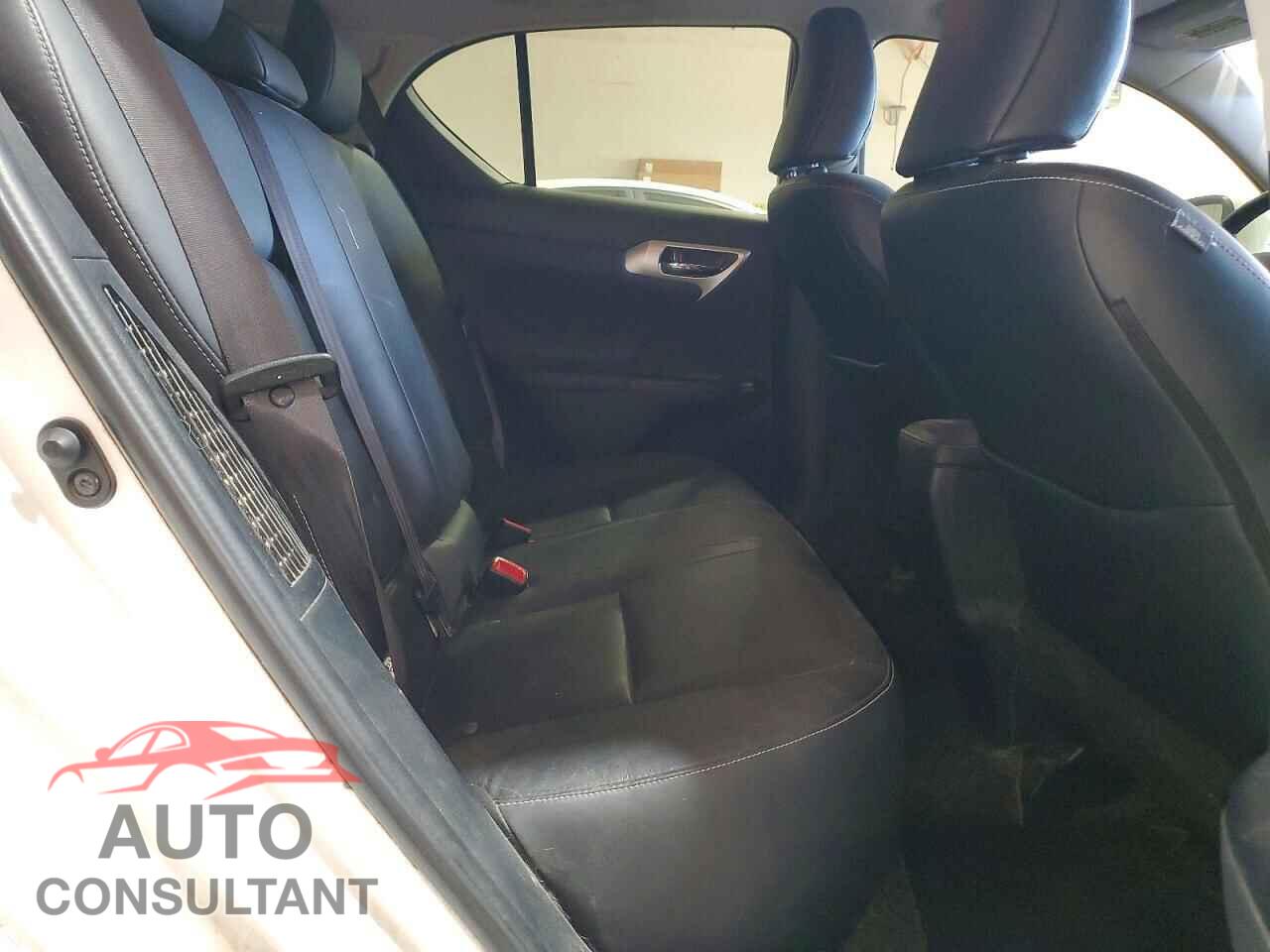 LEXUS CT 200 2013 - JTHKD5BH8D2153229