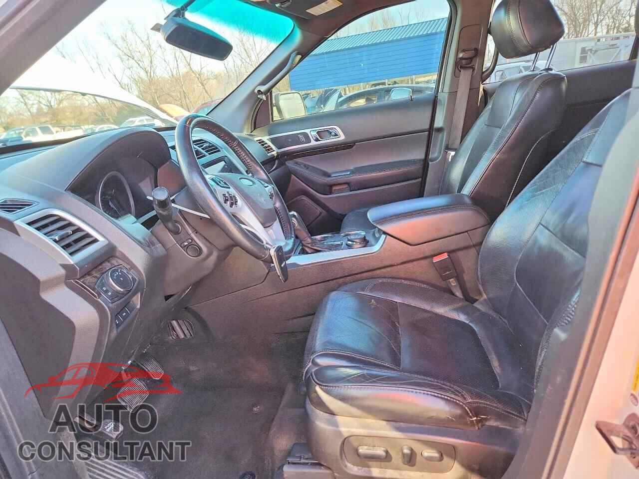 FORD EXPLORER 2013 - 1FM5K8F89DGB20013