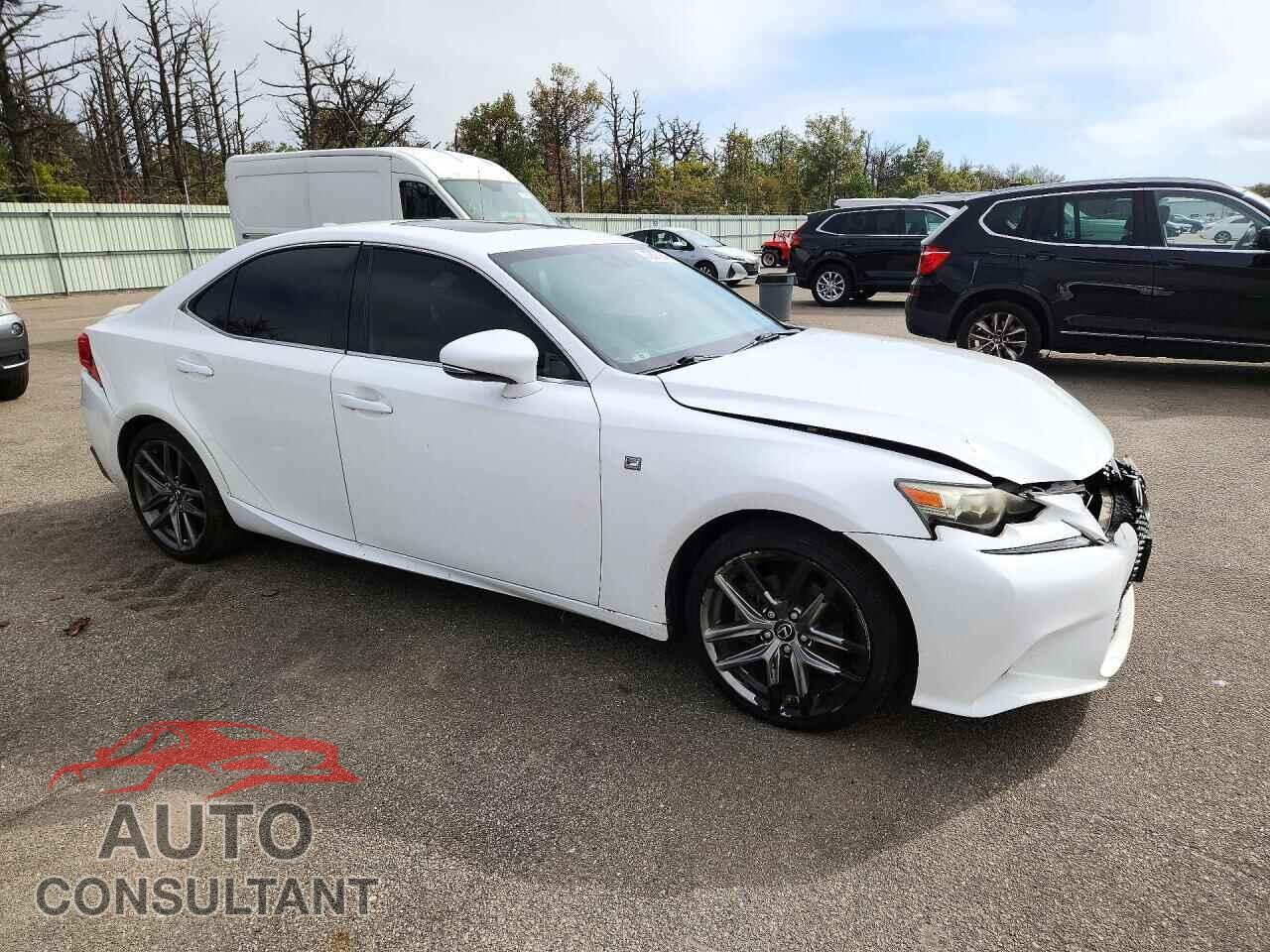 LEXUS IS 2015 - JTHCF1D20F5028839