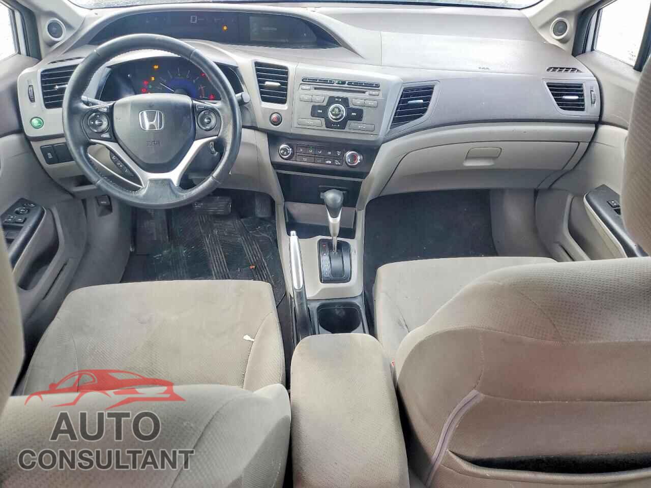 HONDA CIVIC 2012 - 2HGFB2F53CH038097