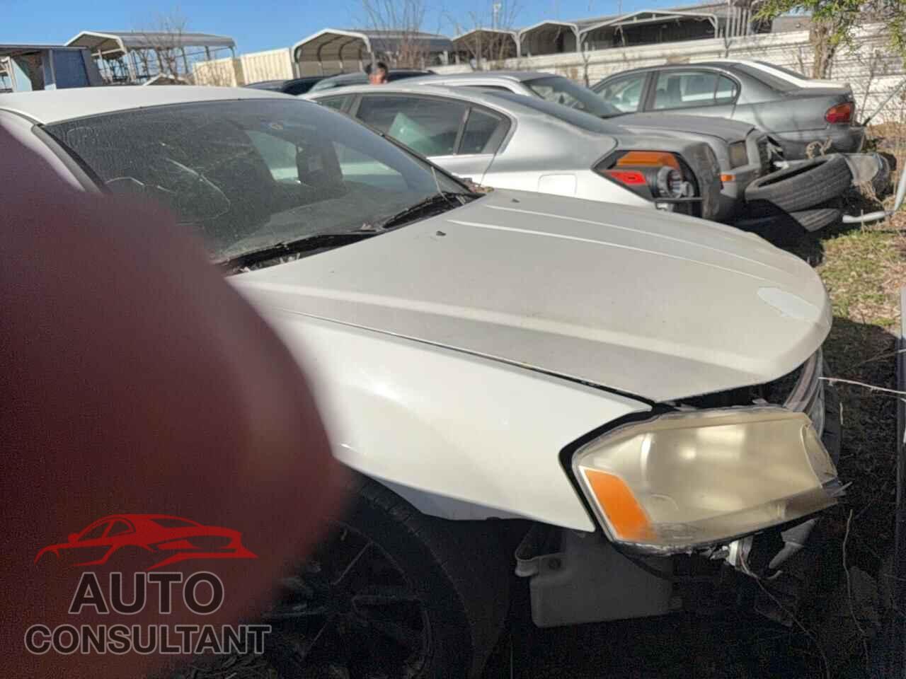 DODGE AVENGER 2011 - 1B3BD4FB4BN609323