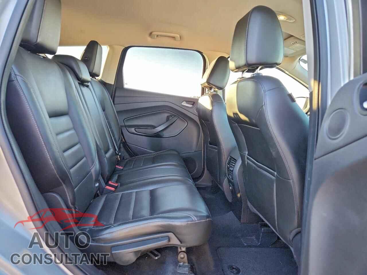 FORD ESCAPE 2013 - 1FMCU0HX4DUA55144