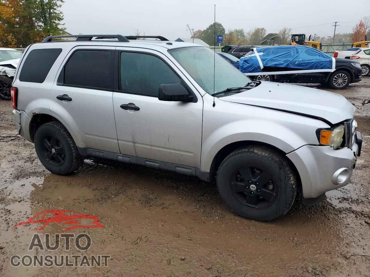 FORD ESCAPE 2011 - 1FMCU9D79BKA41372