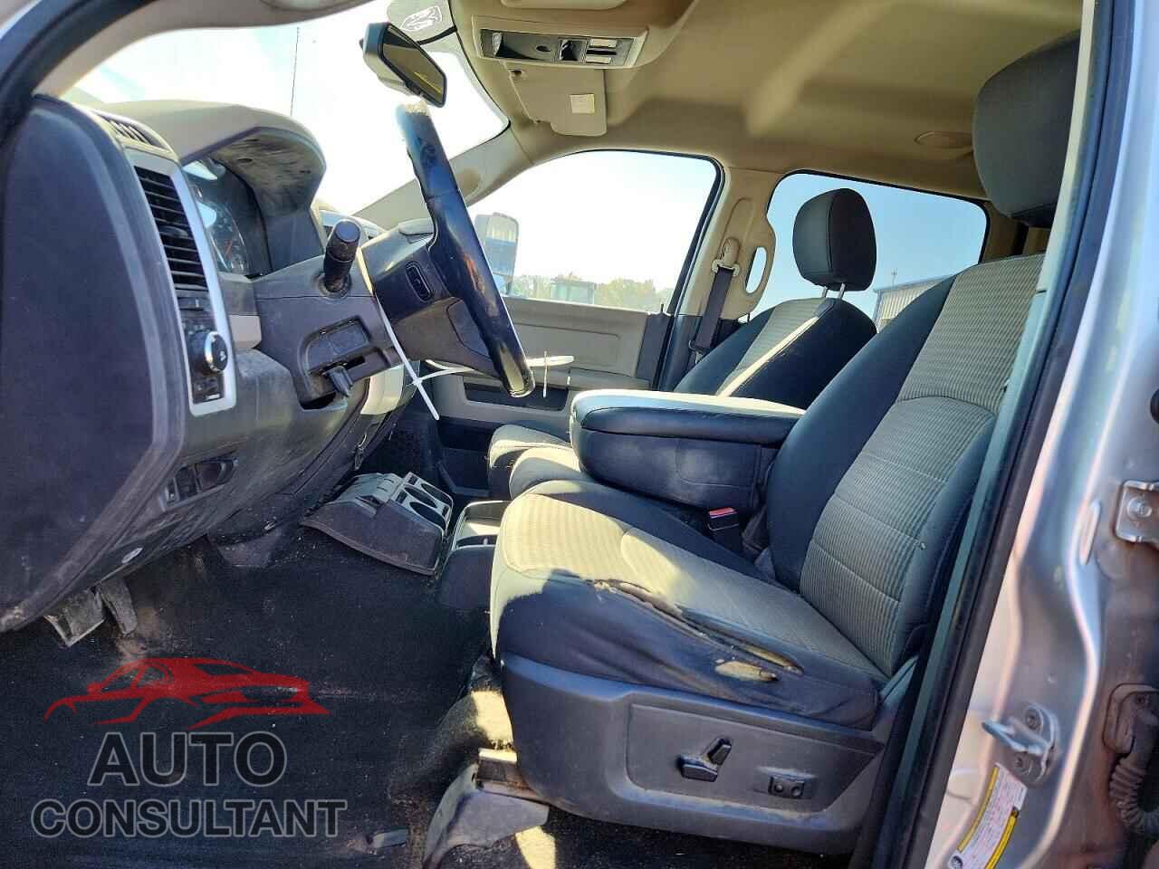 DODGE RAM 2500 2012 - 3C6UD5DL2CG121403