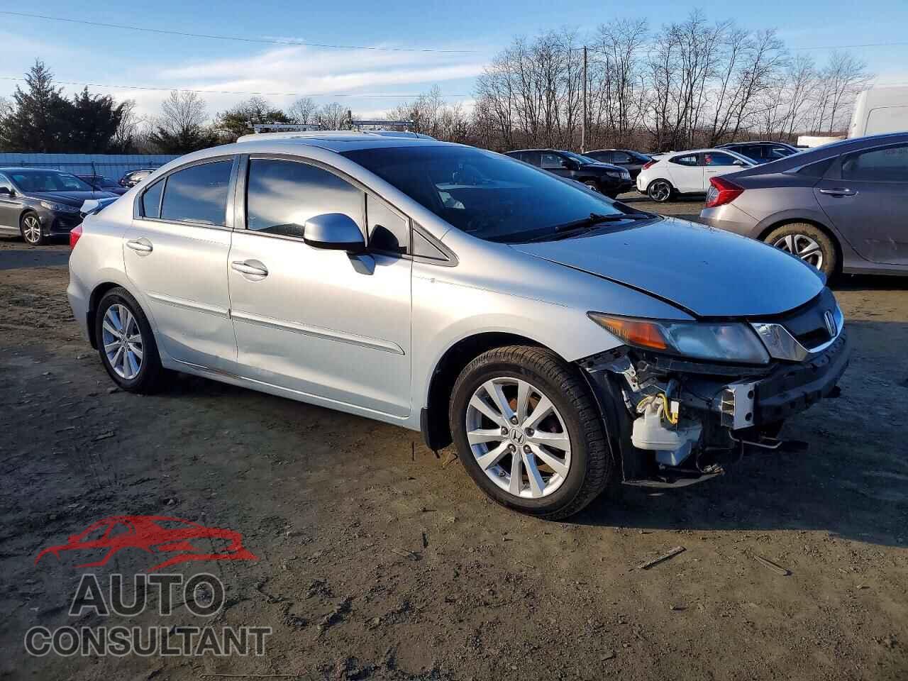 HONDA CIVIC 2012 - 2HGFB2F84CH528574