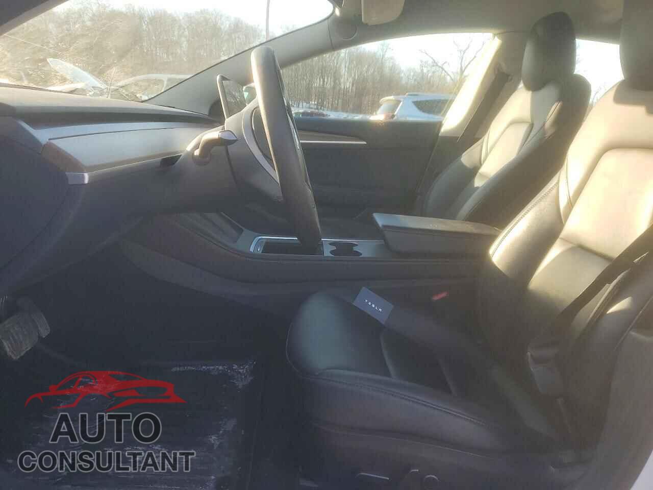 TESLA MODEL 3 2022 - 5YJ3E1EA3NF313171