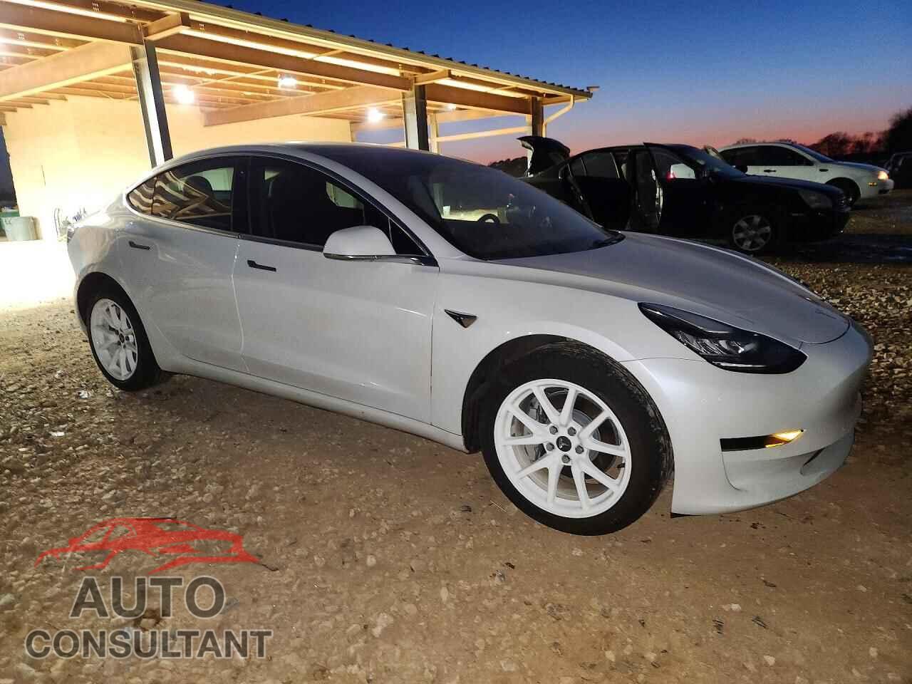 TESLA MODEL 3 2020 - 5YJ3E1EA3LF633006