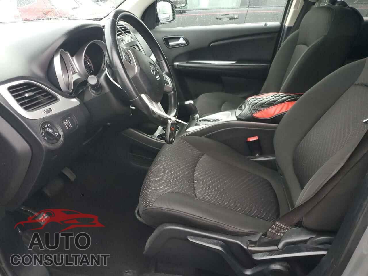 DODGE JOURNEY 2019 - 3C4PDCBB7KT789725