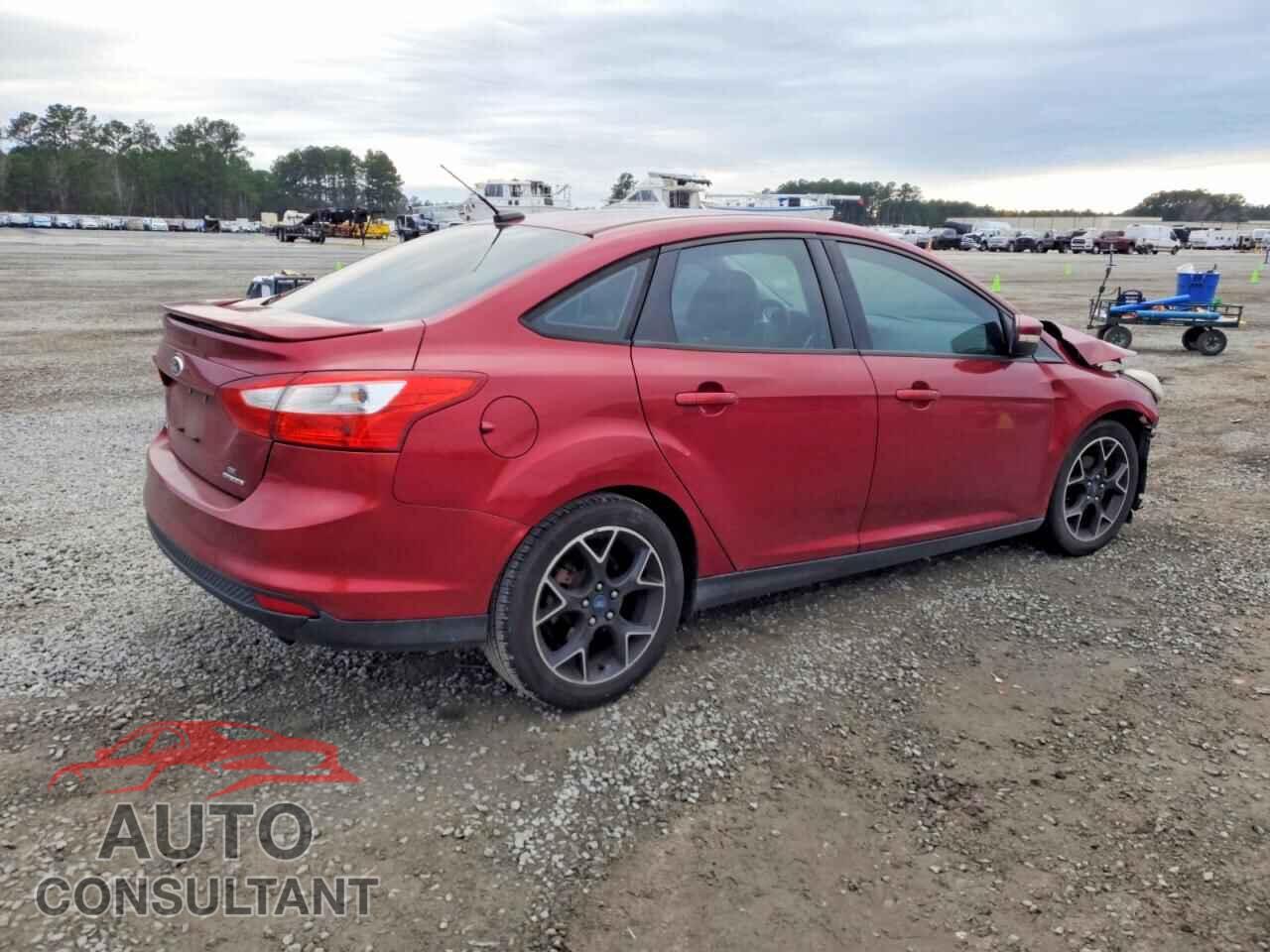 FORD FOCUS 2013 - 1FADP3F24DL383443