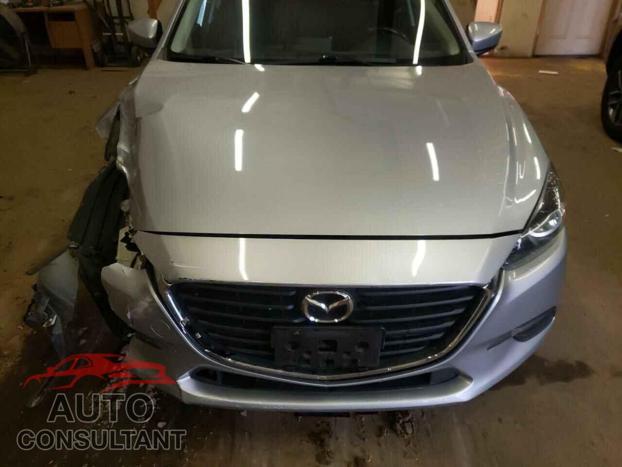 MAZDA 3 2017 - 3MZBN1L76HM140357